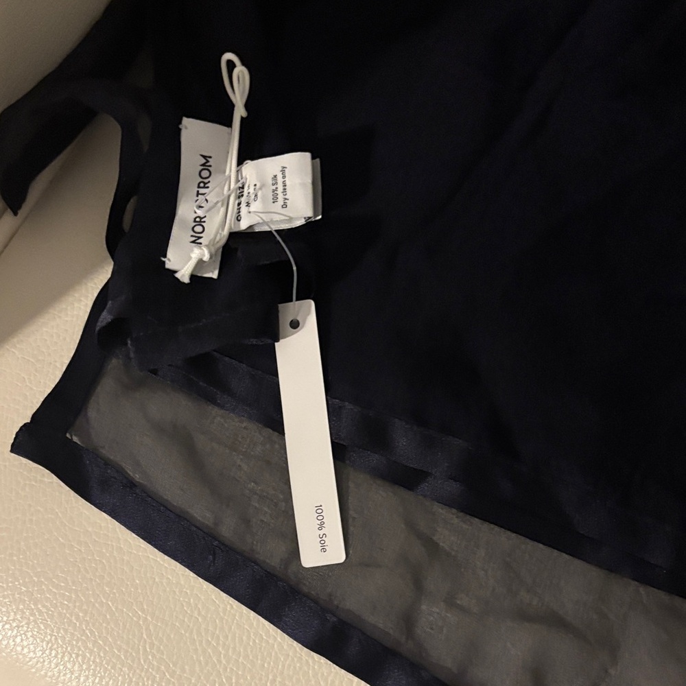 💯 Silk Huge Satin Border Navy Blue Sheer Chiffon Scarf, Brand New With Tags - Picture 10 of 13